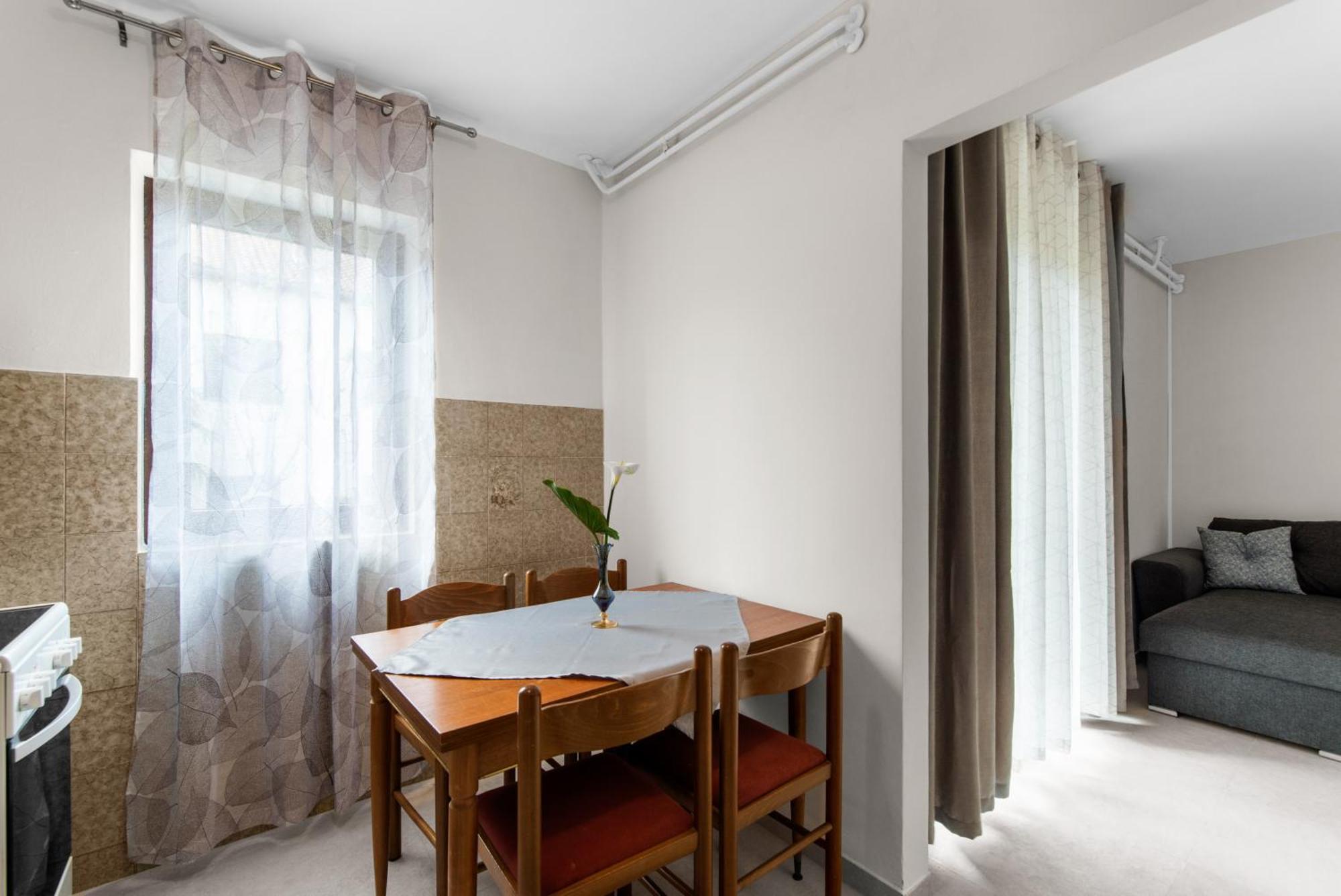 Apartments Feniks Porec Bagian luar foto