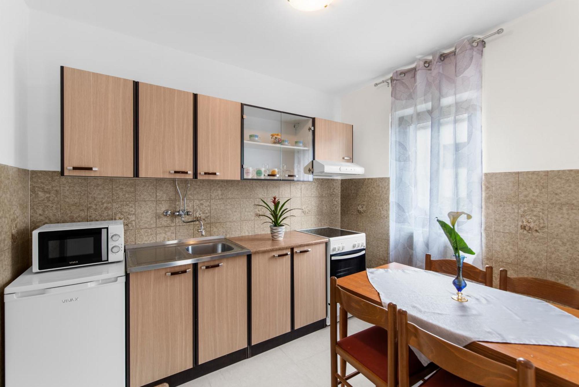 Apartments Feniks Porec Bagian luar foto